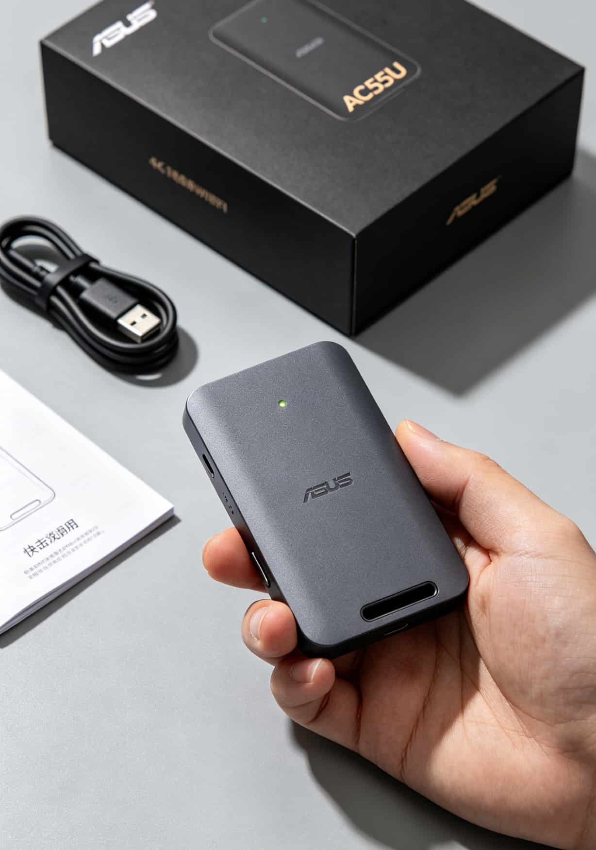 华硕随身WiFi AC55U产品实拍